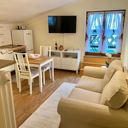 Giacomelli 3 Apartment *